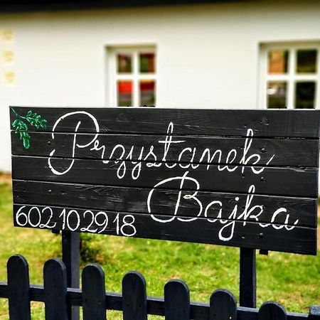 Villa Przystanek Bajka W Puszczy Zielonce à Dabrowka Koscielna Extérieur photo