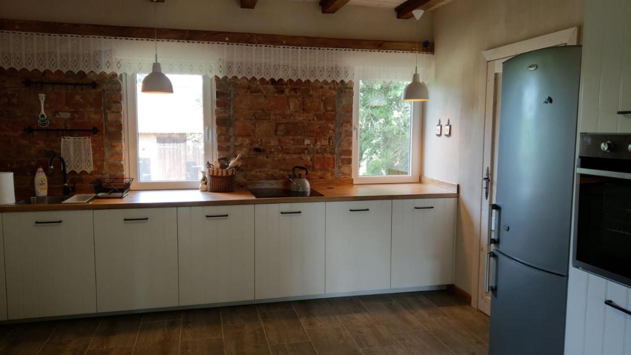 Villa Przystanek Bajka W Puszczy Zielonce à Dabrowka Koscielna Extérieur photo