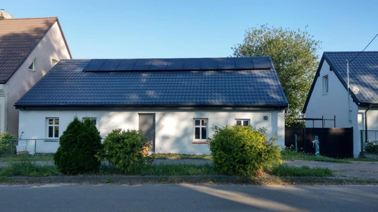 Villa Przystanek Bajka W Puszczy Zielonce à Dabrowka Koscielna Extérieur photo