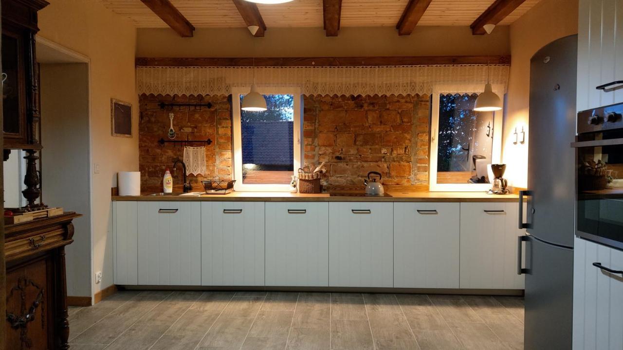 Villa Przystanek Bajka W Puszczy Zielonce à Dabrowka Koscielna Extérieur photo